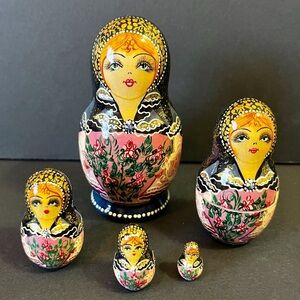 Vintage Russian Matryoshka Nesting Dolls Miniature Wood Signed Black Pink 5x